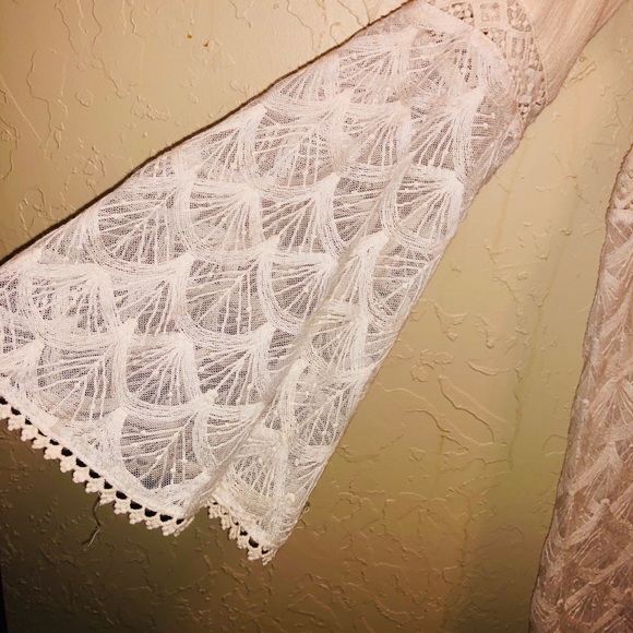 Cream colored, lace, Boho kimono - Picture 2 of 5